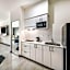 Hy-Lo Hotel, Ascend Hotel Collection