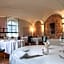 Hotel Castello di Santa Vittoria