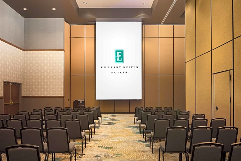 Embassy Suites By Hilton Dallas -Frisco/Hotel, Convention Center & Spa