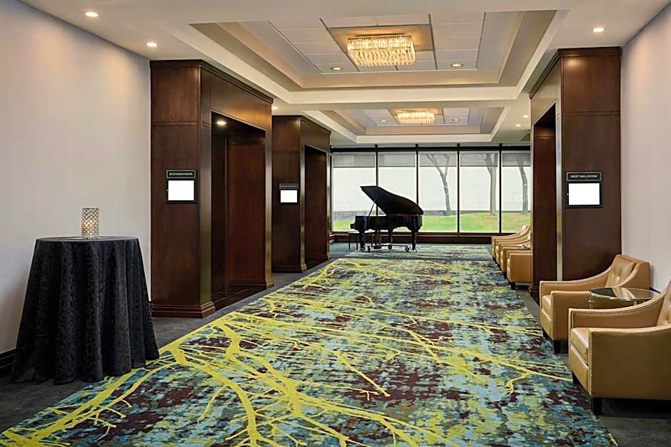 Sheraton Hamilton Hotel