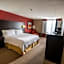 Holiday Inn Express Hotel & Suites Chatham South By IHG