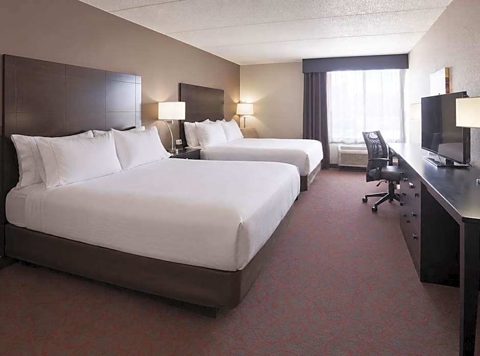 Holiday Inn Express & Suites Bloomington West By IHG