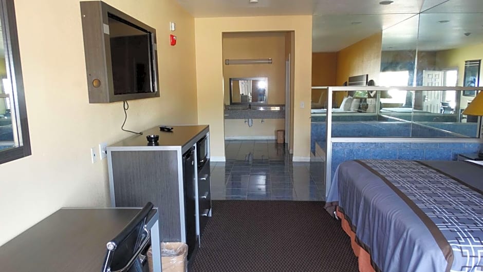 Motel 6 Houston, TX - Willowbrook Mall