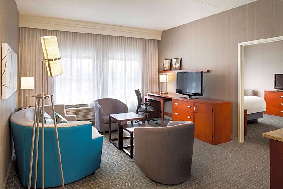 Courtyard by Marriott Providence Downtown