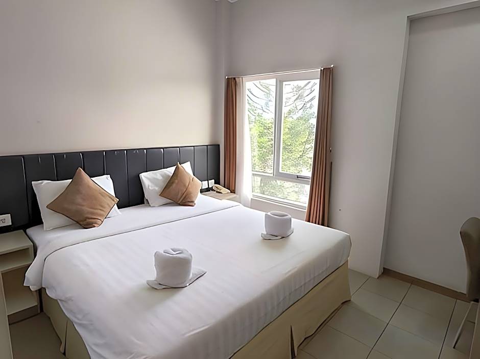Splash Hotel