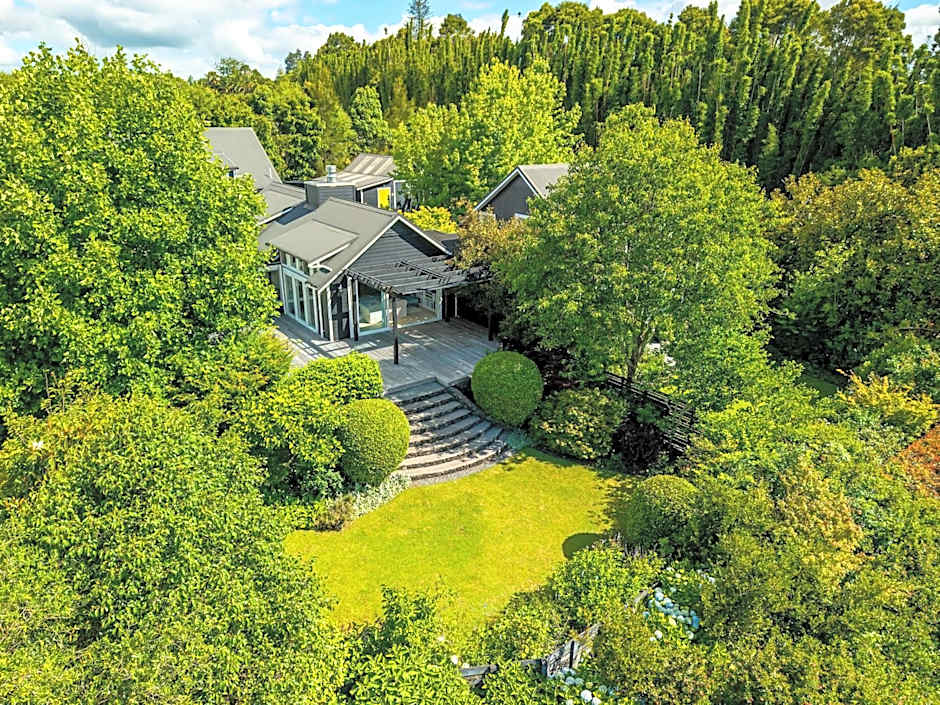 Treghan Luxury Lodge