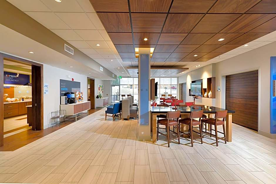 Holiday Inn Express And Suites Millersburg By IHG