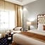 Crystal Plaza Al Majaz Hotel