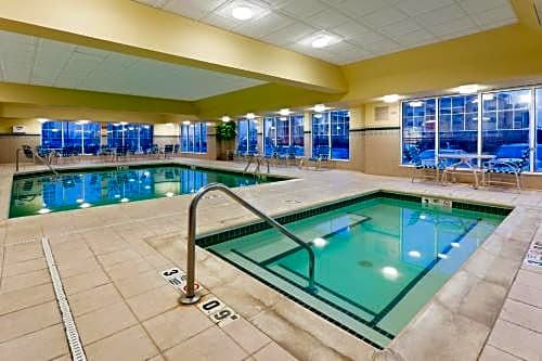 Gift card for Hampton Inn & Suites Newark Airport Elizabeth