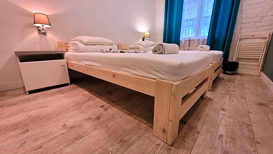 Chmielna 5 Rooms & Apartments