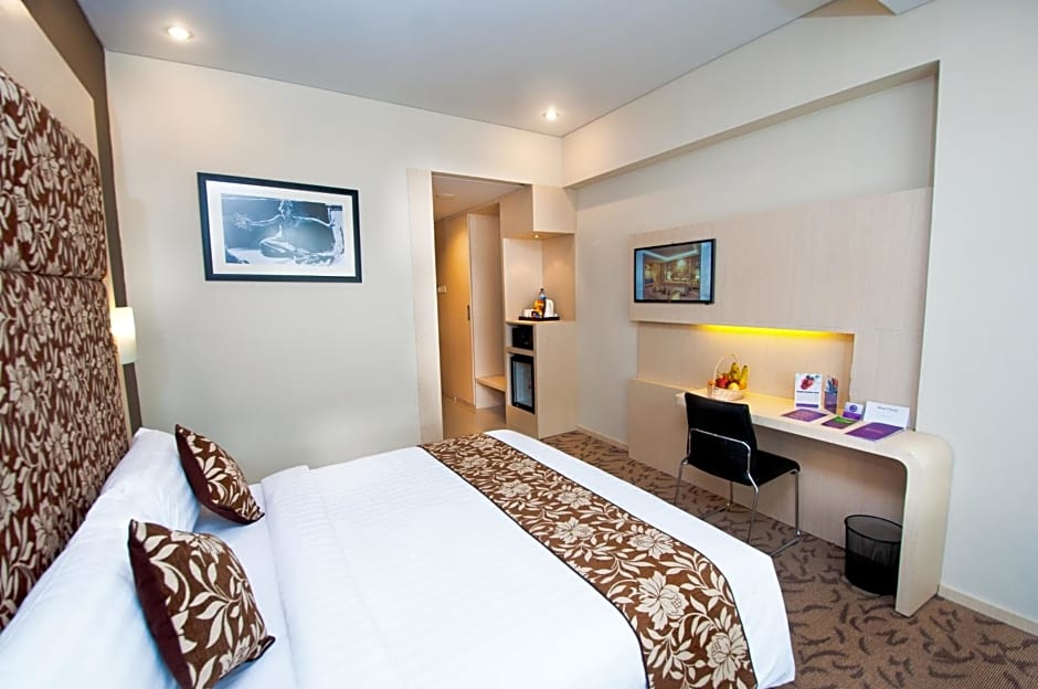 Quest San Hotel Denpasar by ASTON