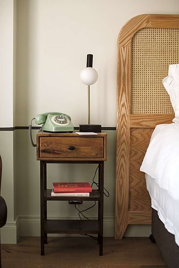 The Rabbit Hotel & Retreat