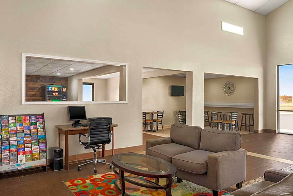 Super 8 by Wyndham Gainesville TX