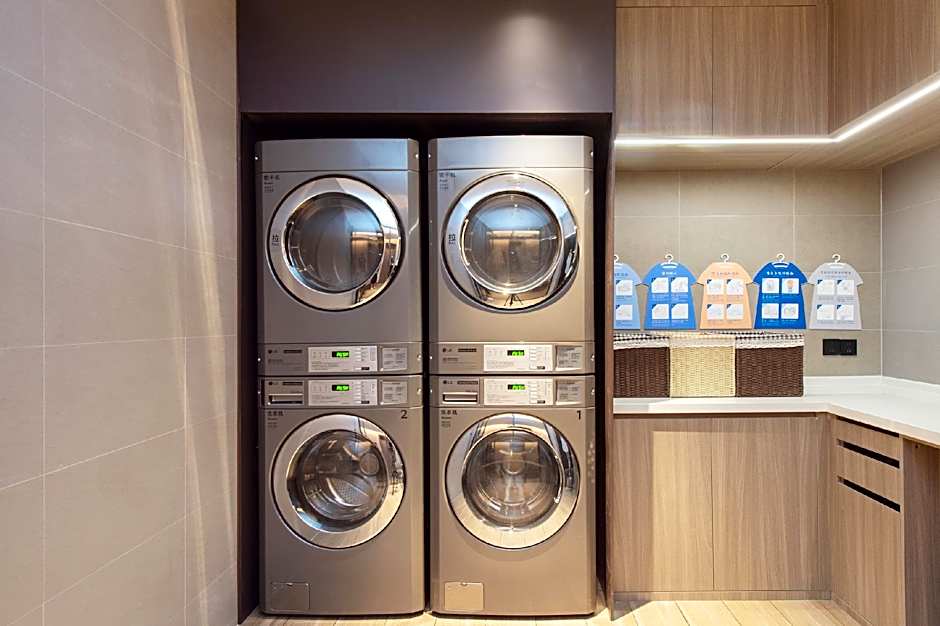 Hanting Hotel Chifeng Station Songshan Wanda Plaza