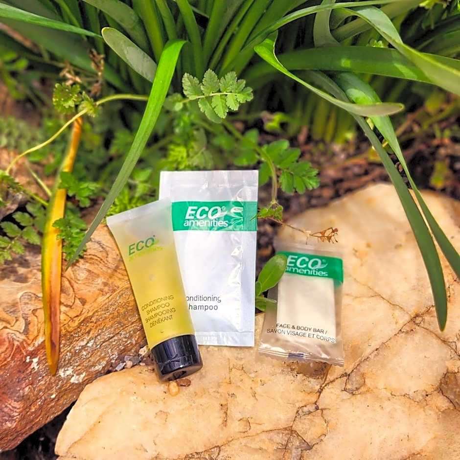 Genas's Sierra Inn & Restaurant