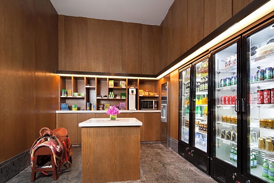 Hilton Garden Inn Shangri-La