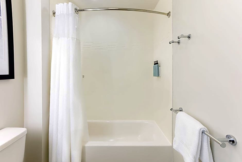 Residence Inn by Marriott Kansas City at the Legends