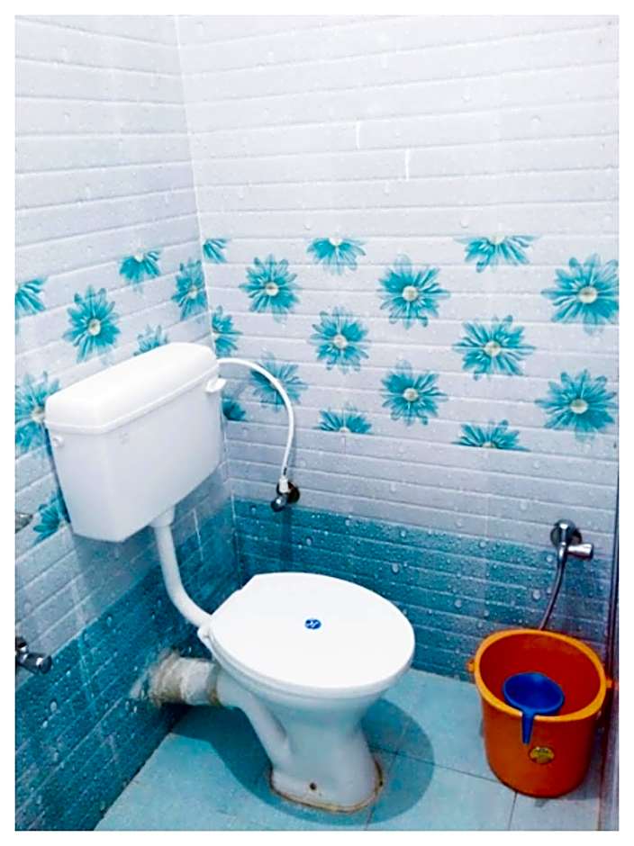 Goroomgo Pranab Sadan Near Golden Beach Swargadwar Puri