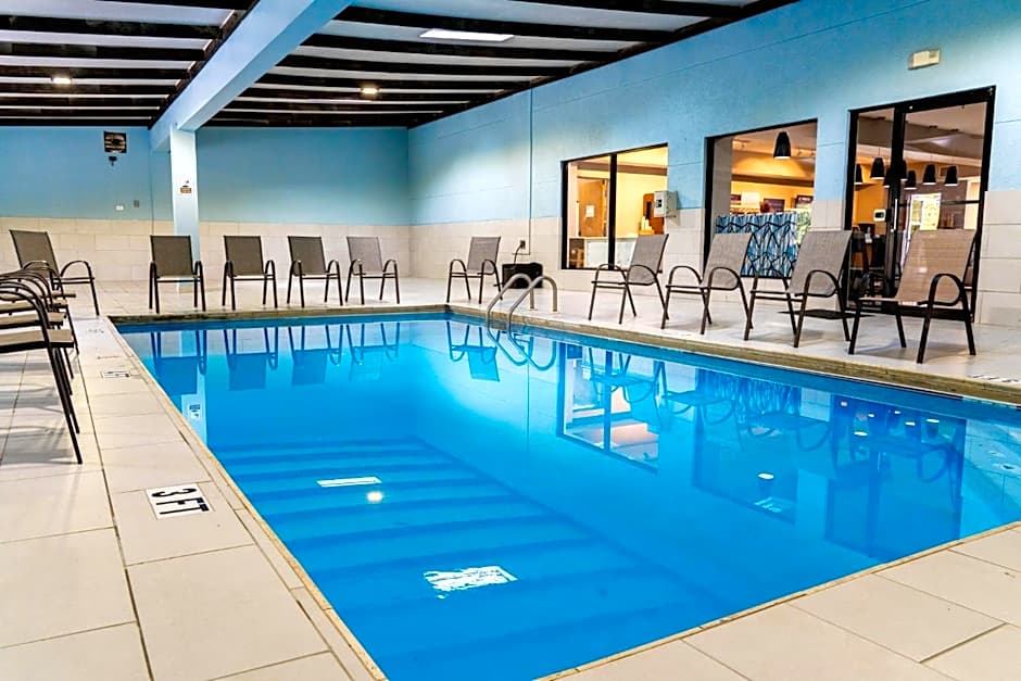 Holiday Inn Express Hotel & Suites Hiawassee By IHG