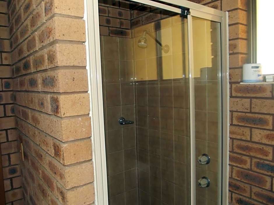 Cobar Town & Country Motor Inn