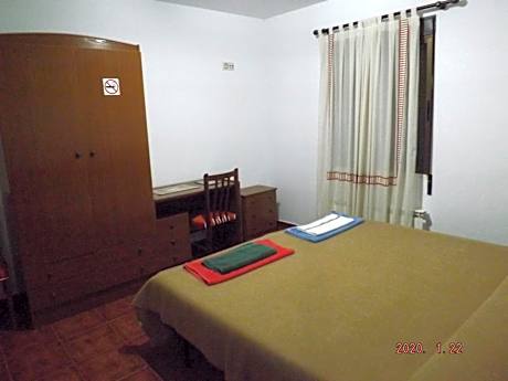 Large Double or Twin Room
