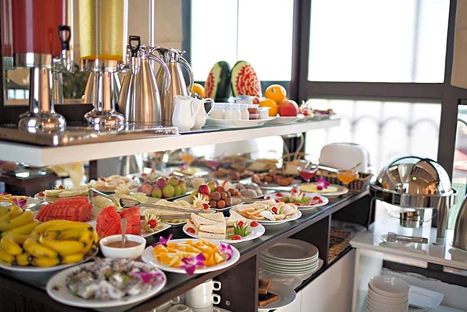 Hanoi Discovery Hotel