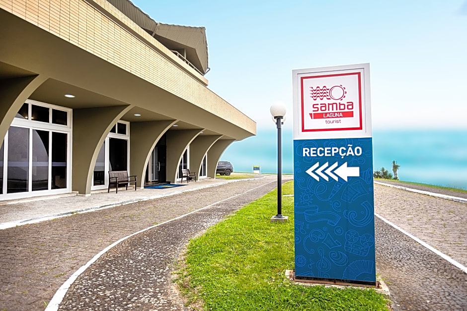 Samba Laguna Tourist