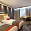 Holiday Inn Express London - Watford Junction By IHG