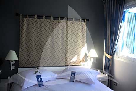 1-Bedroom Apartment (4 Adults)