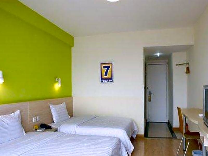 7 Days Inn Ganzhou South Gate Branch