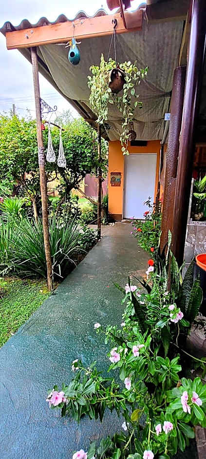 Pousada e SPA Shiva São Sebastião 200mts da praia