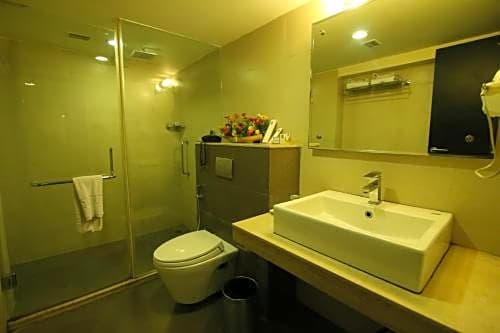Quality Inn Bez Krishnaa