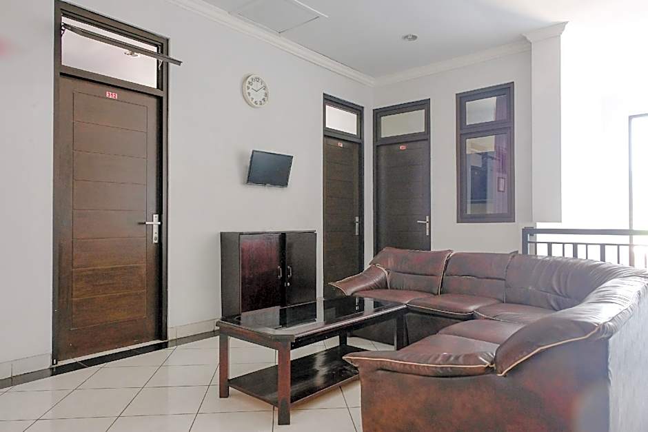 OYO Life 2744 Guest House Qudsi