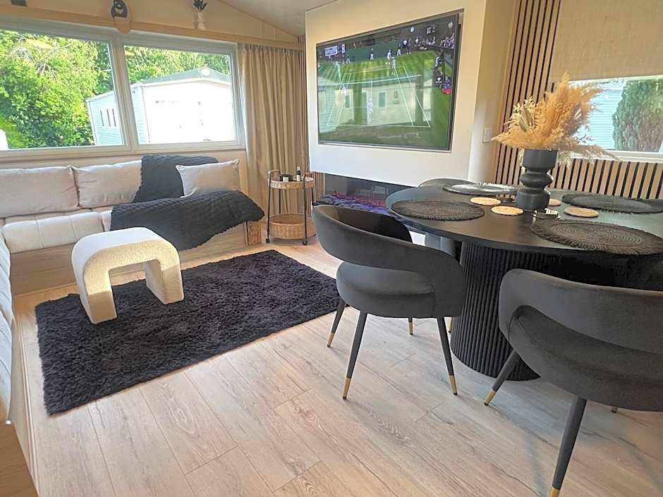 75 Lakeside East Haggerston Castle Park