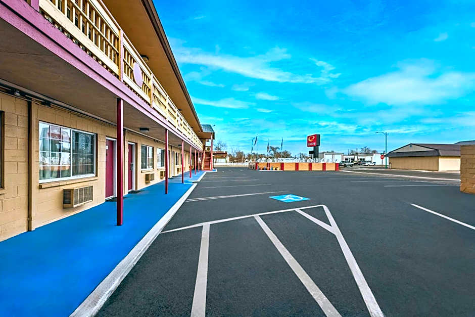 Econo Lodge Fallon Naval Air Station Area