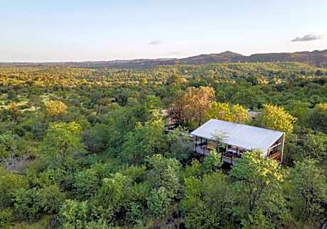 Luxury Garden View