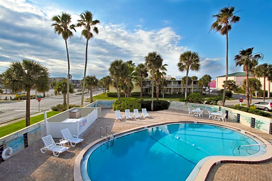 Days Inn by Wyndham Cocoa Beach Port Canaveral