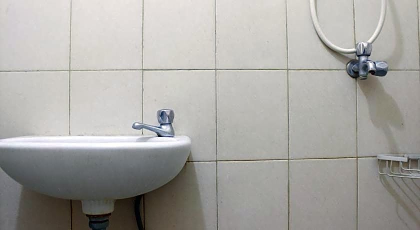 Cozy 2BR Tamansari Panoramic Apartment By Travelio