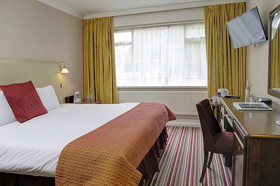 The Rose & Crown Hotel