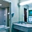 Hawthorn Suites by Wyndham Midwest City Tinker AFB