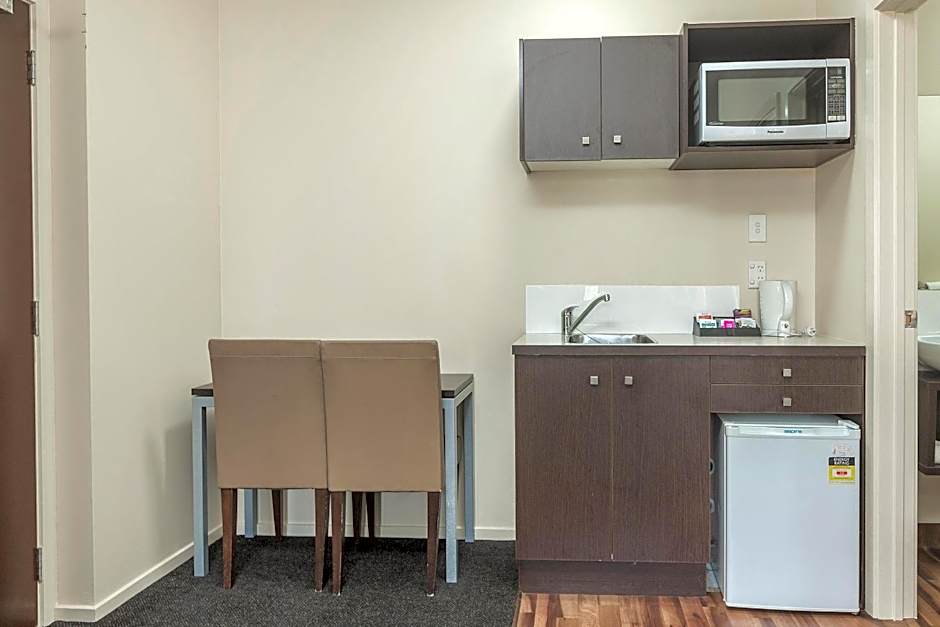 540 on Great South Motel