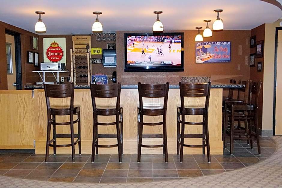 Red Lion Inn & Suites Grimes