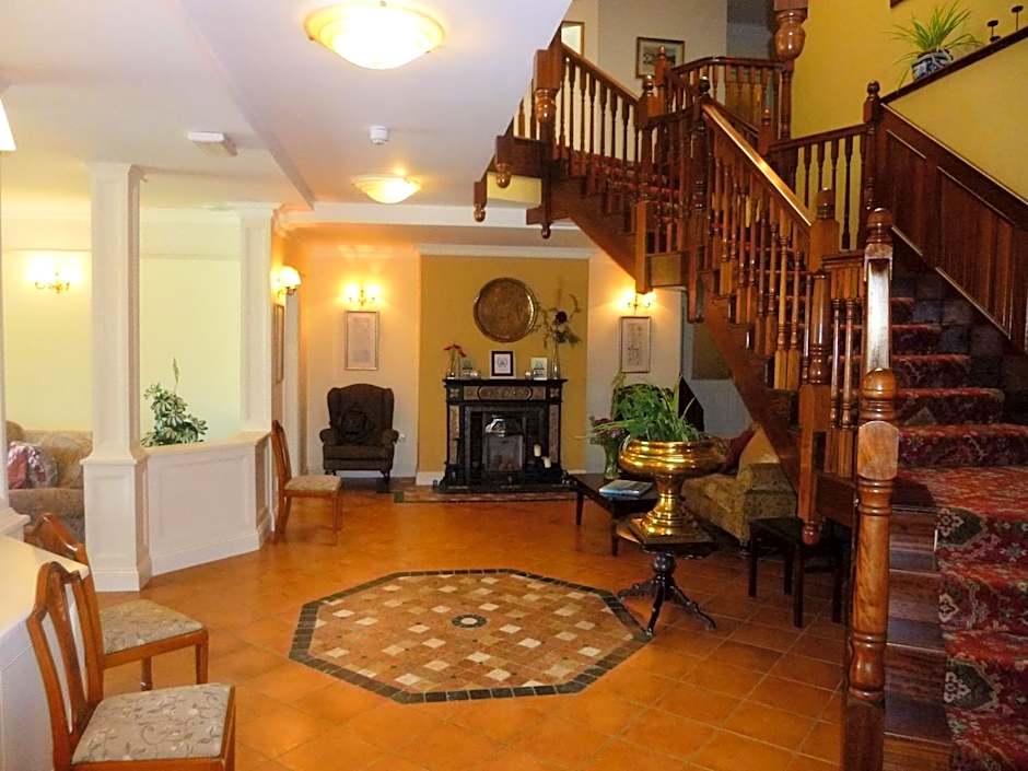 Loch Lein Country House