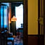 Red Garter Inn