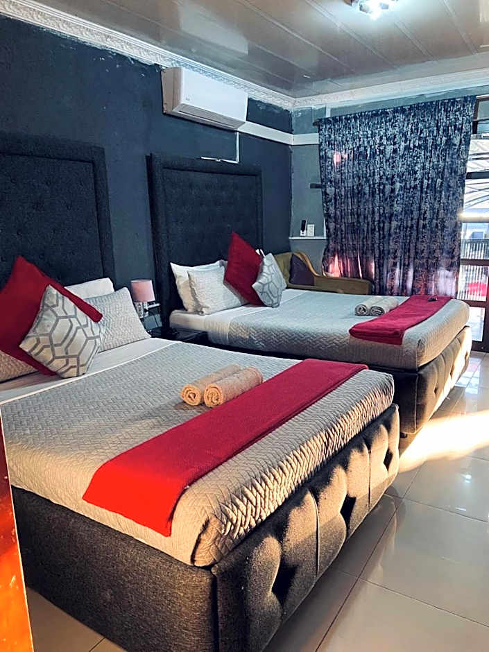 Nsuku Bed and Breakfast