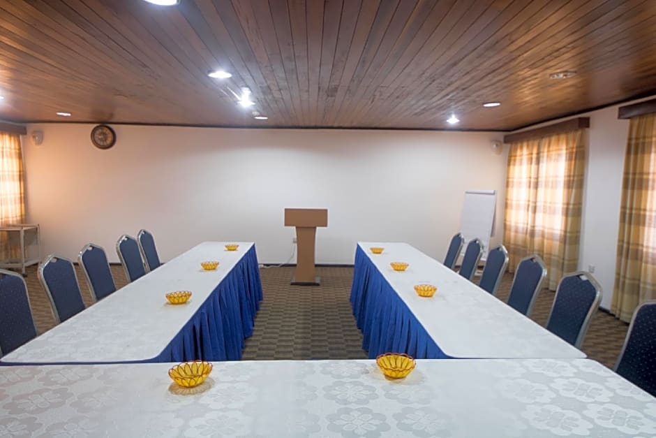 Volta Hotel Akosombo