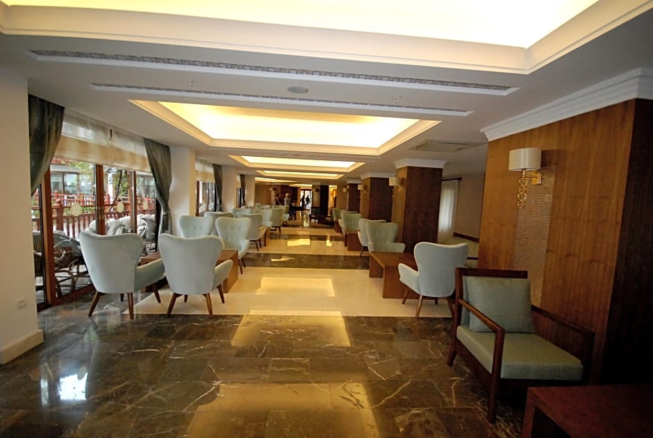 Club & Hotel Letoonia