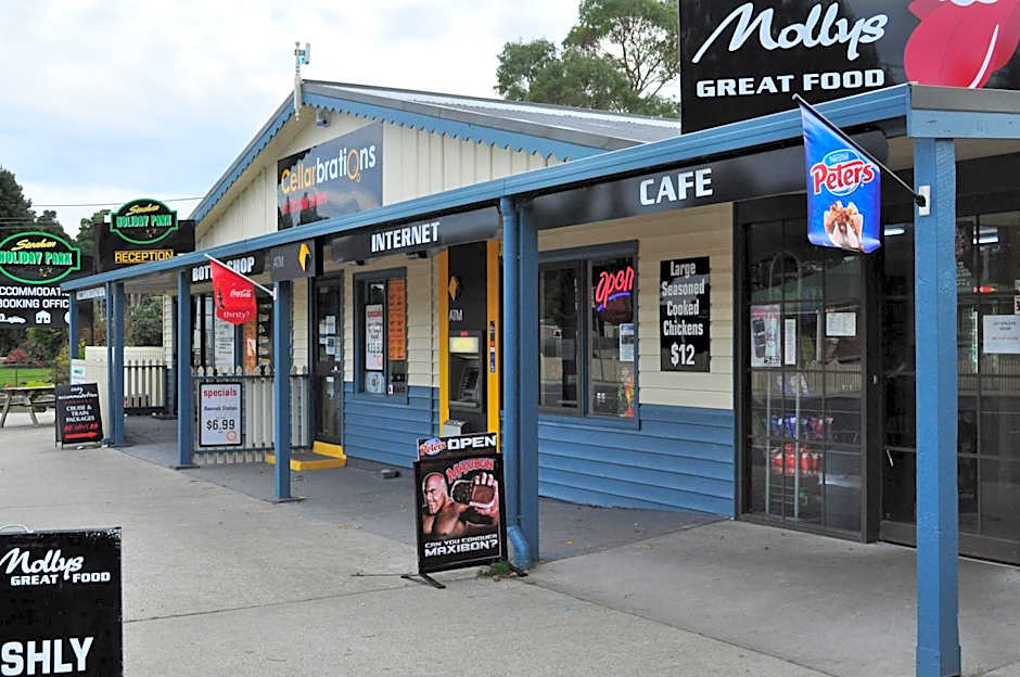 Strahan Retreat Holiday Park