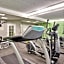 La Quinta Inn & Suites by Wyndham Houston West Park 10