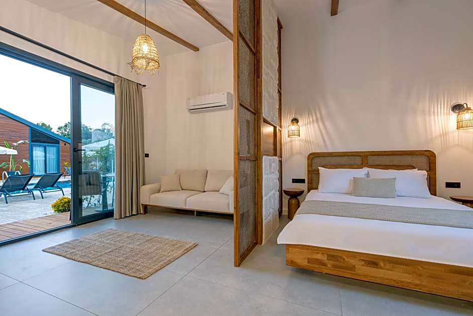 Rota Kilidonia Karaöz Suites&Villas